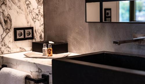 Suite with River View