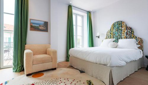 Deluxe Double Room with Balcony