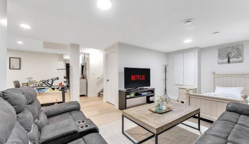 Two-Bedroom Suite