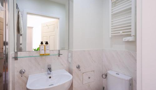 Large Twin Room