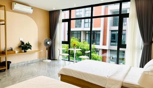 Quadruple Room with Private Bathroom
