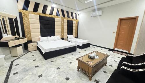 Deluxe Family Suite
