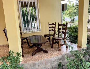 Queen Room with Garden View