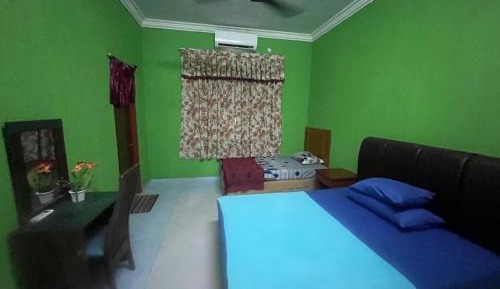 Four-Bedroom Apartment