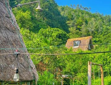 Bungalow with Garden View
