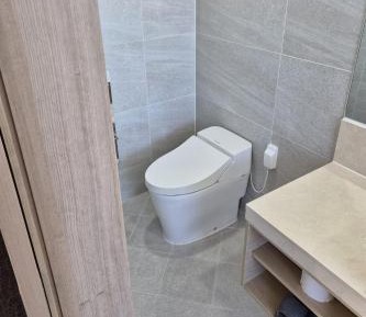 Corner Suite