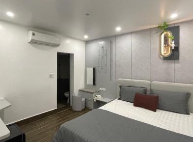 Deluxe Room (2 Adults + 1 Child)