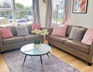 Three-Bedroom Holiday Home 