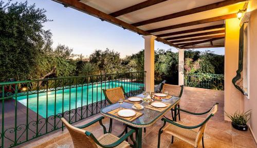 Three-Bedroom Villa Marina