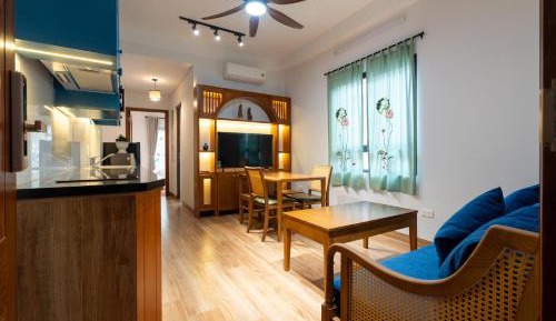 One-Bedroom Apartment