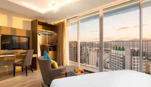 Studio with Spa Bath