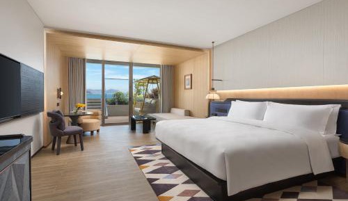 Premium King Room with Outdoor Private Pool and Ocean View