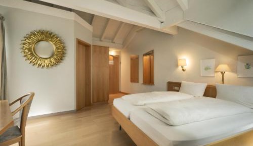 Deluxe Double Room with Balcony and Sea View
