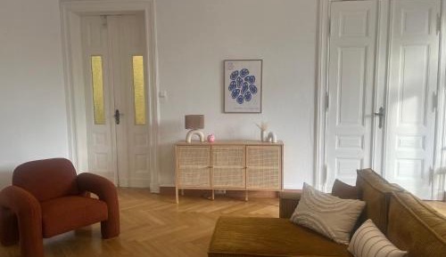 Suite Apartment