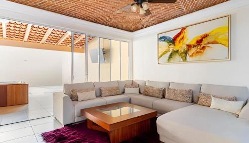 Standard Villa