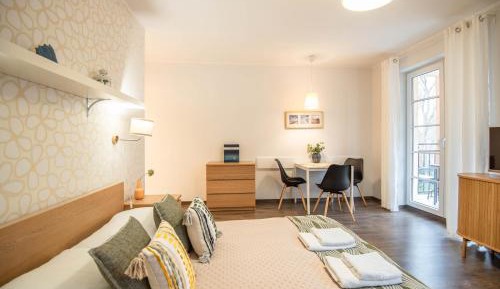 Studio Apartment