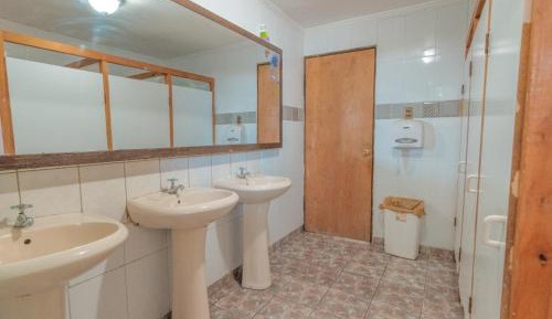 Room #1376938901