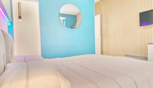 Twin Room with Balcony