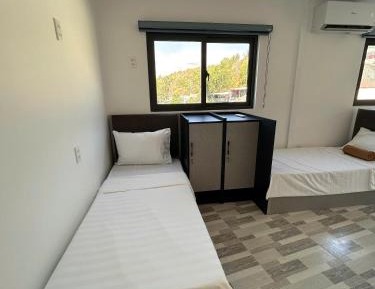Bunk Bed in Mixed Dormitory Room