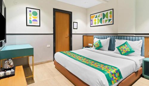 Economy Room