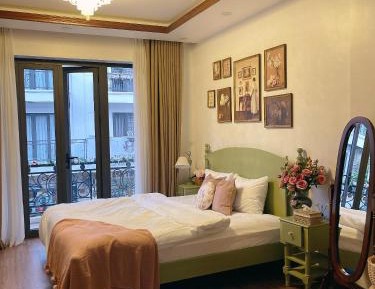 Classic Apartment