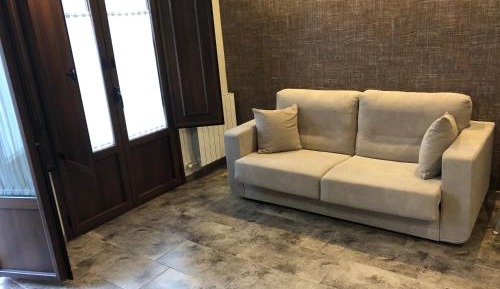 Three-Bedroom Deluxe Apartment