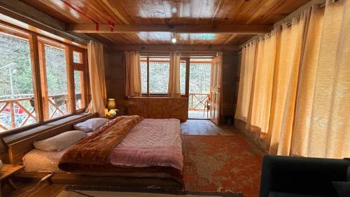 Triple Room with Balcony