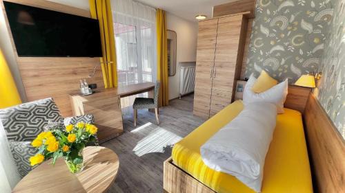 Single Room with Balcony