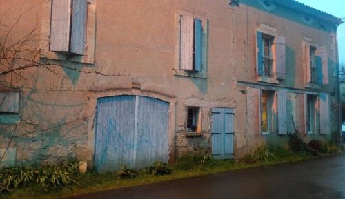 One-Bedroom House