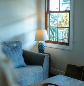 Premium Queen Suite 5