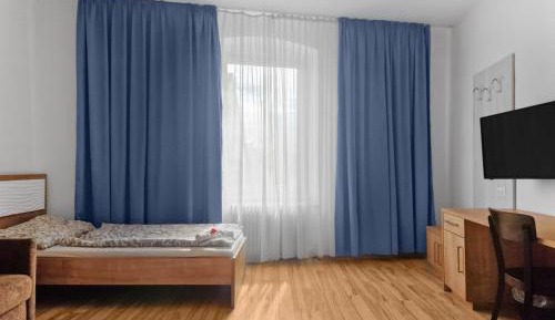 Large Twin Room