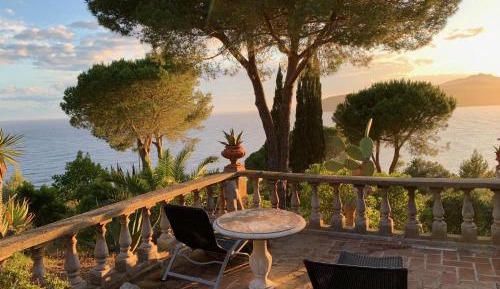 Villa with Sea View