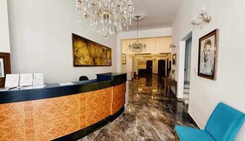 Single Room with Private Bathroom