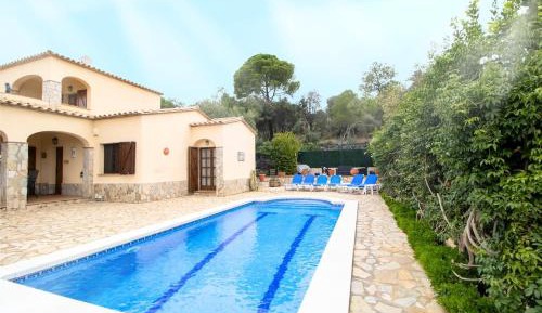 Villa with Private Pool