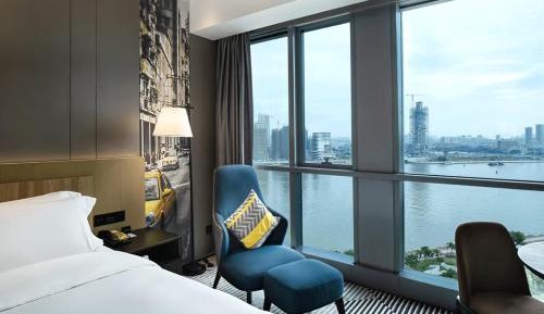 Deluxe Twin Bed Room with River View