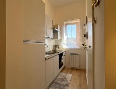 One-Bedroom Apartment with Balcony