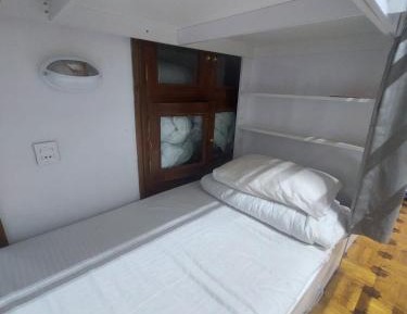 Bed in 10-Bed Mixed Dormitory Room