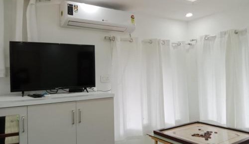 One-Bedroom House