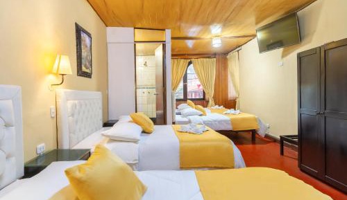 Triple Room