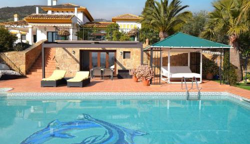 Deluxe Villa