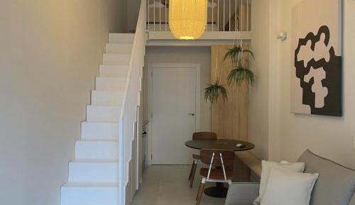 Studio - Split Level