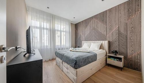 Two-Bedroom Deluxe Apartment