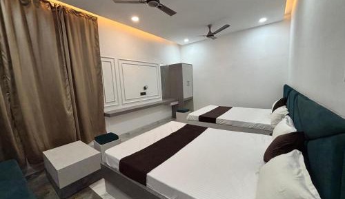 Deluxe Quadruple Room