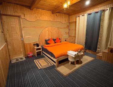 King Room with Mountain View