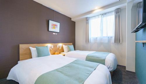 Twin Room with Private Bathroom