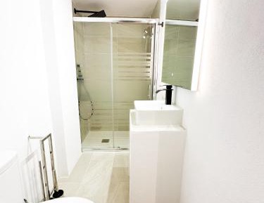 Triple Room with Bathroom