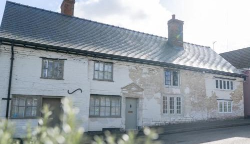 Three-Bedroom Cottage