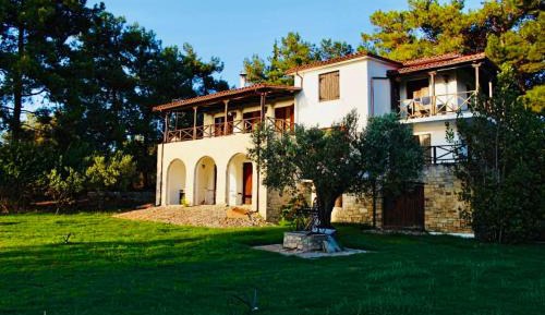 Eight-Bedroom House