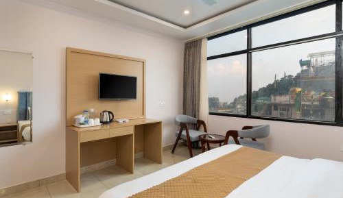 Luxury Triple Room