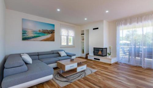 Three-Bedroom Holiday Home 
